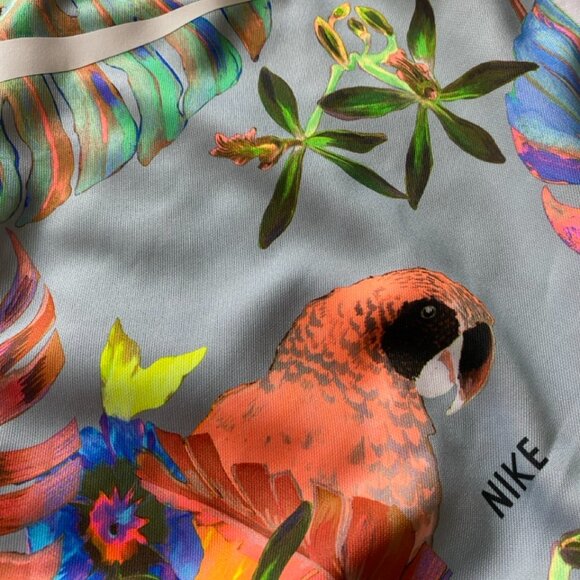 Nike Women's Large Floral Multi-Color Cropped Sweatshirt - NWOT - Picture 6 of 8
